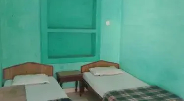 HOTEL YOGI LODGE, Забронировать Отель Отели штата Махараштры по системе «всё включено», Всё включено
