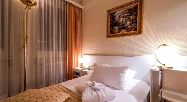 Одноместный номер Economy Hotel Century
