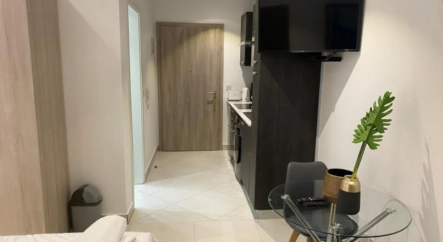 Newly Furnished Studio@TheLennox,AirportResid'tial, Prenota Hotel Hotel a Greater Accra con piscina, Piscina