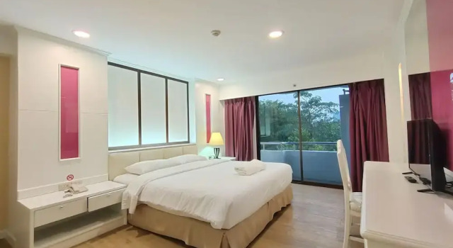 Двухместный номер Superior с балконом Ebina House - SHA Extra Plus