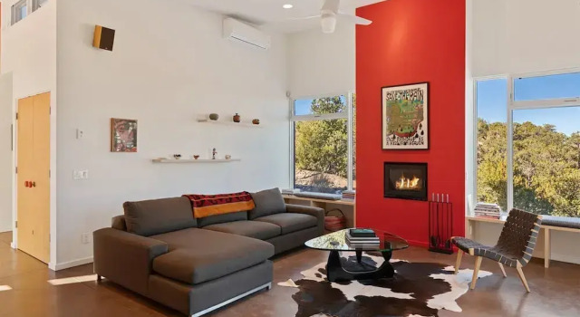 Butterfly House - Spectacular Modern Design and Mountain Views
