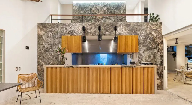 Mother Earth Vegan Hotel & Restaurant