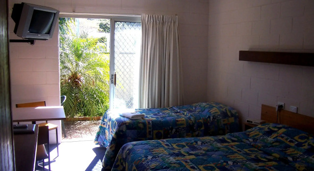 Corlette Palms Motor Inn, Забронировать Мини-отель Отели в центре Корлетт, в центре