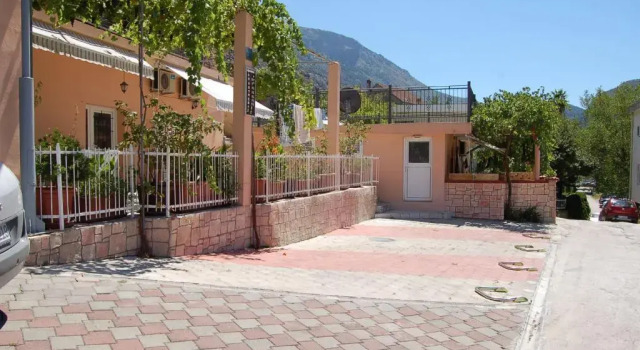 Апартаменты Apartments Peranovic 2
