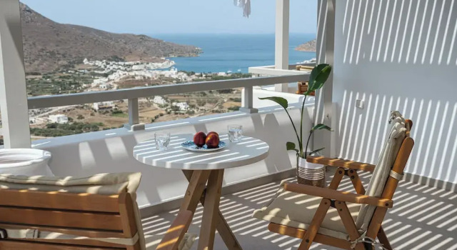 Люкс Superior с 2 комнатами с видом на море Castello Amorgos Suites