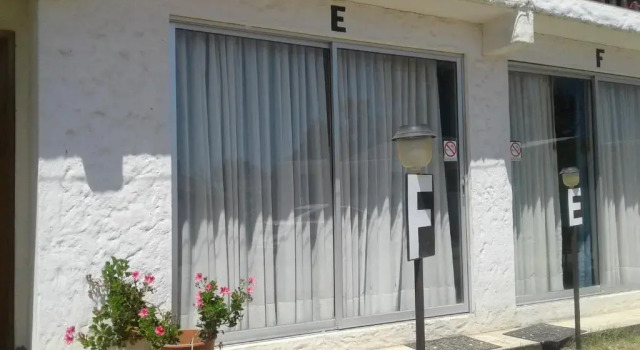 Cabañas y Deptos Las Golondrinas, Book Hotel Hotels in Coquimbo with Parking, Parking