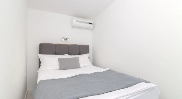 House Jadranka, Đặt Nhà nghỉ dưỡng Punat 