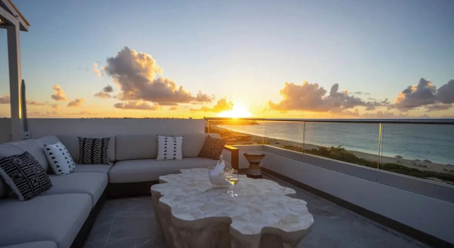 Camera Standard 3 camere attico con parziale vista sull'oceano Tranquility Beach Anguilla Resort