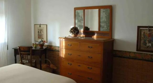 B&B Glaukopis