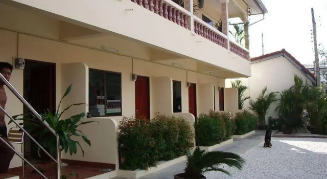 Patong Peace Hostel