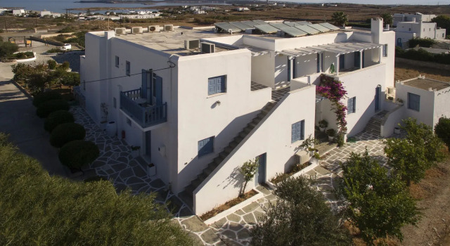 Kalypso Studios & Apartments