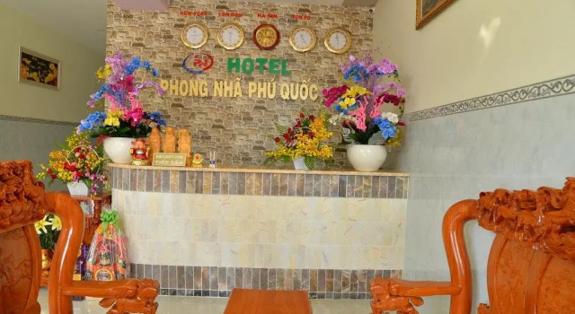 Phong Nha Hotel Phu Quoc, Забронировать Отель Отели Зыонгдонг с парковкой, рядом с Su Muon Pagoda, Парковка