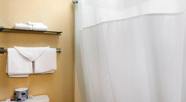 Двухместный номер Standard Quality Inn at Bangor Mall