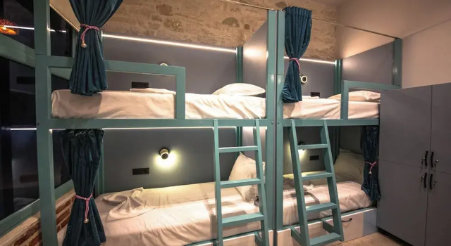 Кровать в общем номере (женский номер) Vega 43 Hostel