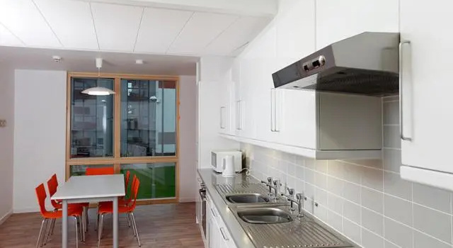 Venue Reading Accommodation, Buchen Sie Hotel Hotels in Reading mit Parkplatz, Parkplätze