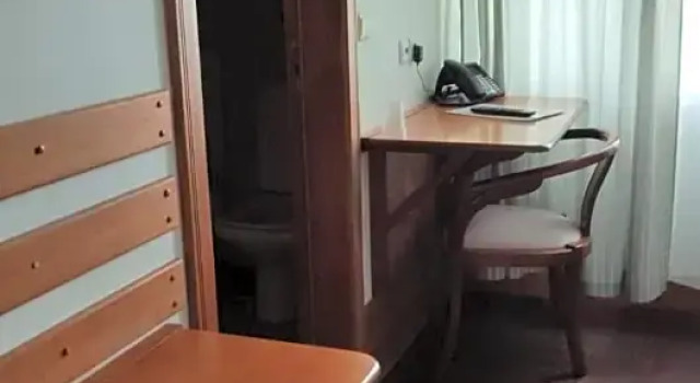 Guest House Comodoro, Rezervați Pensiune Pensiuni în Azore, Pensiune