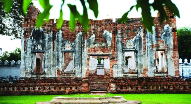 63 Hostel Lopburi