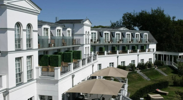 Strandhotel Zingst, Забронировать Отель СПА-отели Цингст, SPA-услуги