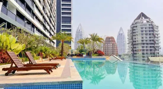 Jishi Wanle Homestay, Prenota Hotel Hotel a Yunnan con piscina, Piscina