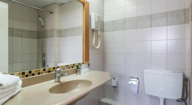 Двухместный номер Superior Astoria Galilee Hotel