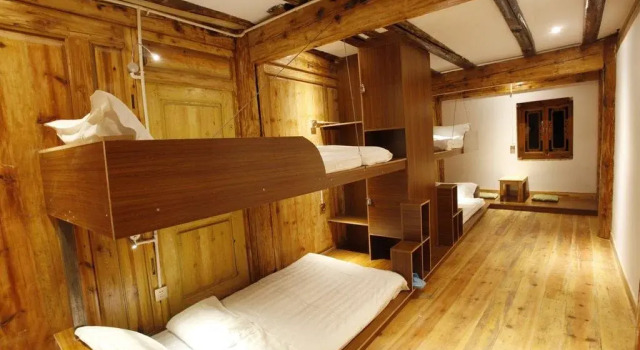 Deep Alley Youth Hostel, Book Hostel / Vandrerhjem Hostels i Shangri-La, Hostel / Vandrerhjem