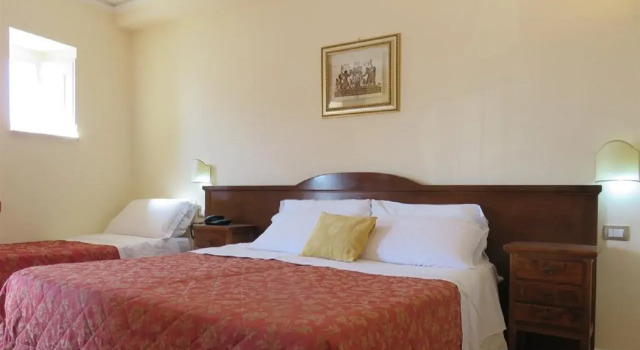 Hotel Mediterraneo, Забронировать Отель Отели Сиракузы с завтраком, рядом с Региональный музей средневекового и современного искусства, Завтраки