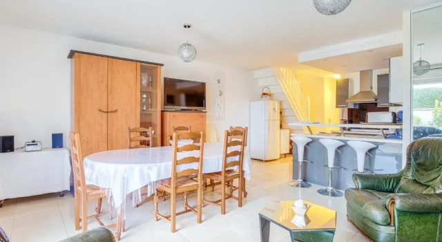 Maison T5 à Biscarrosse avec 4 chambres, clim, WIFI, terrasse, proche activités et plages - FR-1-521-156, Забронировать Отель Бискарросс Côte landaise