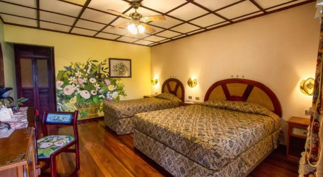 Lands in Love Hotel and Resort, Buchen Sie Hotel San Lorenzo Alajuela