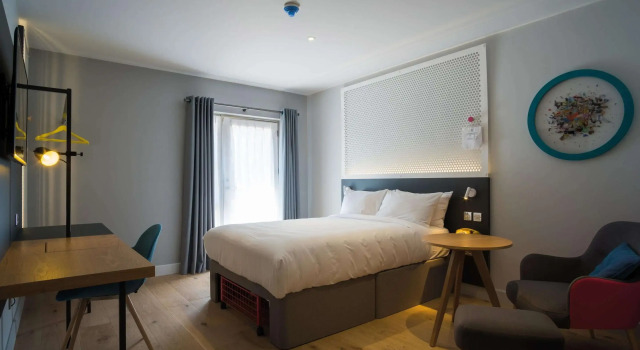 Lodge at Solent, Забронировать Отель Отели Англии с бассейном, Бассейн