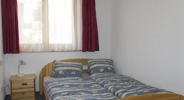 Dominic B1, Boek Hotel Saas-Fee 