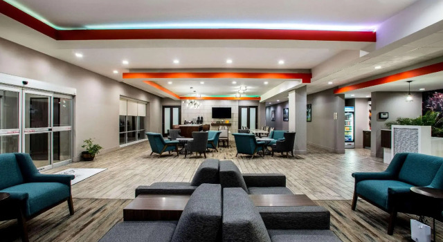 Четырёхместный номер Standard La Quinta by Wyndham Pittsburg