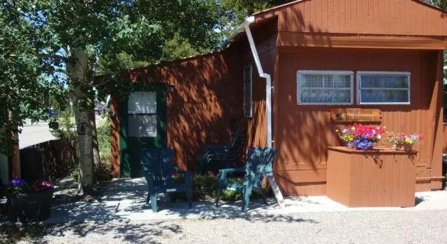 Коттедж с 2 комнатами Yellowstone Wildlife Cabins