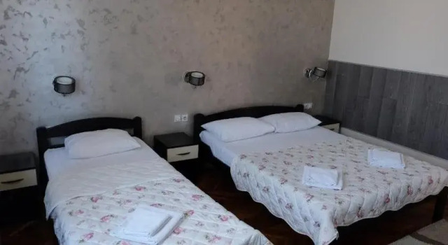 Konak Radovic, Book Hotel Valjevo Central Serbia