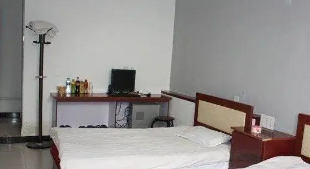 Junfeng Inn