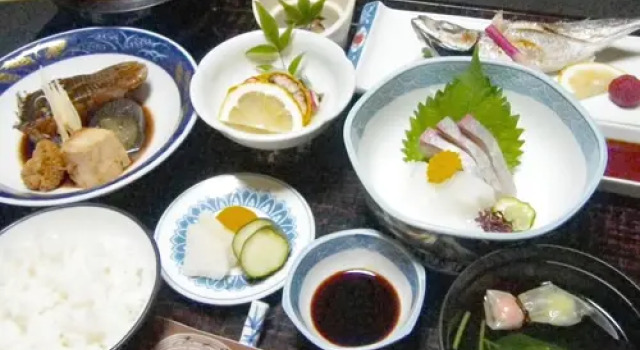 Miyoshiya, Varaa Hotelli Masuda Shimane