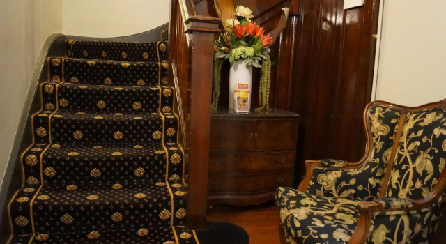 Royal Exhibition Hotel