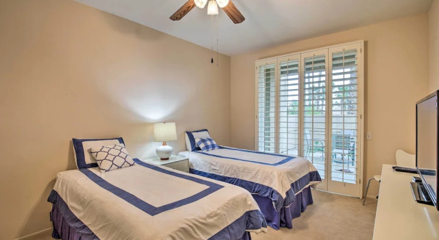 Rancho Mirage Condo w/ Mtn Views + Pool Access
