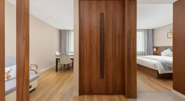 Четырёхместный люкс Home Inn Yangzhou Gaoyou Tonghu Road Beihai Business Street