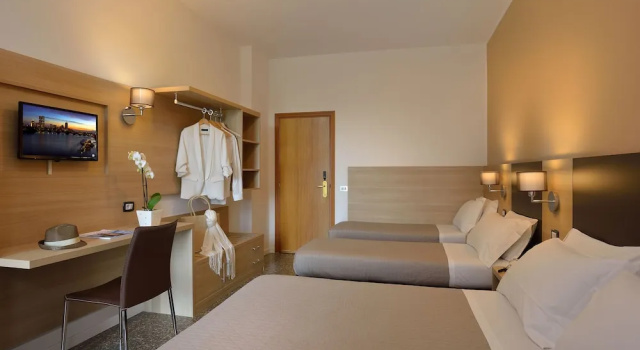 Четырёхместный номер Standard Hotel Piero Della Francesca