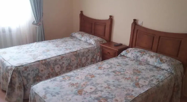 Hotel Rural Puerta De Caderechas, Book Hotel Hoteller i Castile and Leon med pool, Swimmingpool
