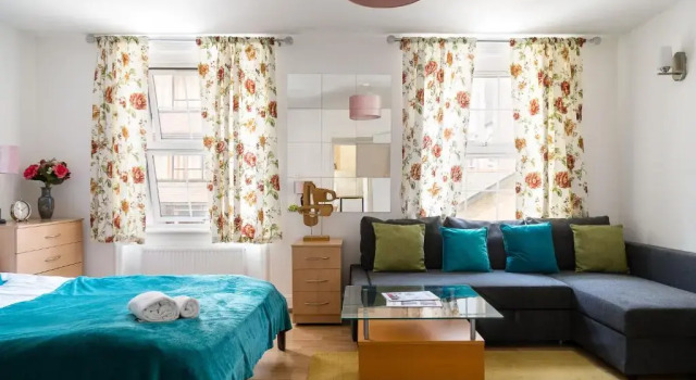 Студия PickThePlace Crawford place suites