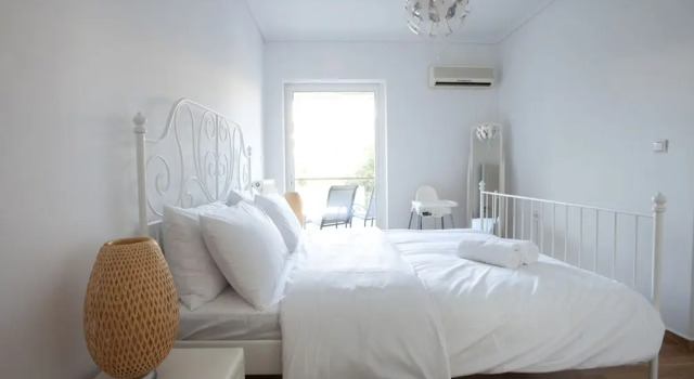Апартаменты с 2 комнатами с балконом Glyfada, Modern Minimal Apartment