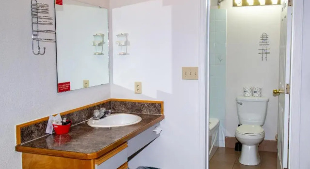 Четырёхместный номер Standard Spanish Villa Resort