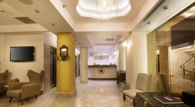 Pera Center Hotel