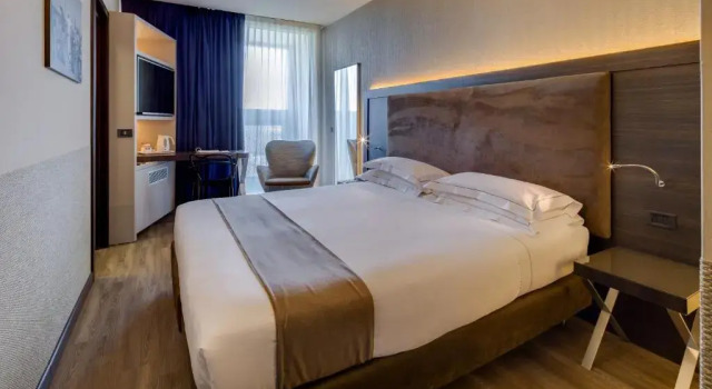 Двухместный номер Standard с балконом Best Western Plus Hotel Farnese