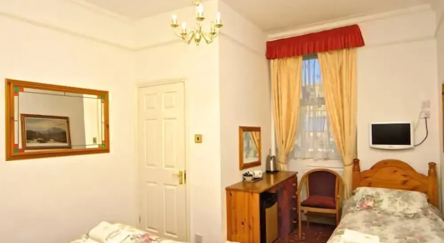 Wenlock House, Забронировать Отель Отели Уэймут с завтраком, рядом с Пляж Гринхилл, Завтраки