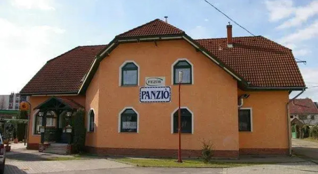Fezőr Panzió és Étterem