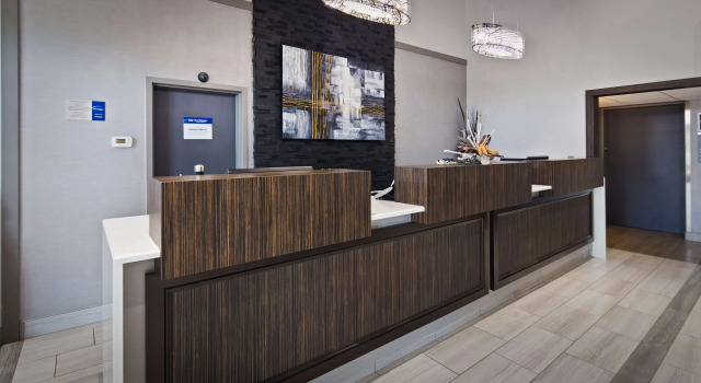 Best Western Plus Moncton, Book Hotel Moncton New Brunswick