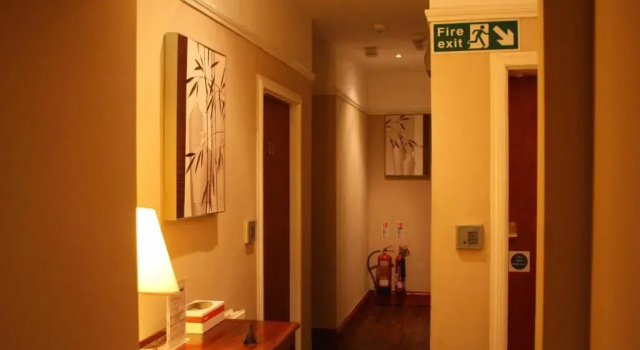 Двухместный номер Standard The Bull and Bush Hotel Kingston