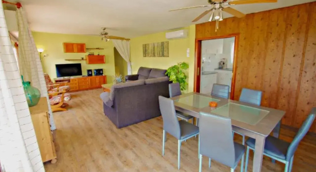 Basetes - holiday home with private swimming pool in Calpe, Забронировать Отель Отели Кальпе с бассейном, Бассейн